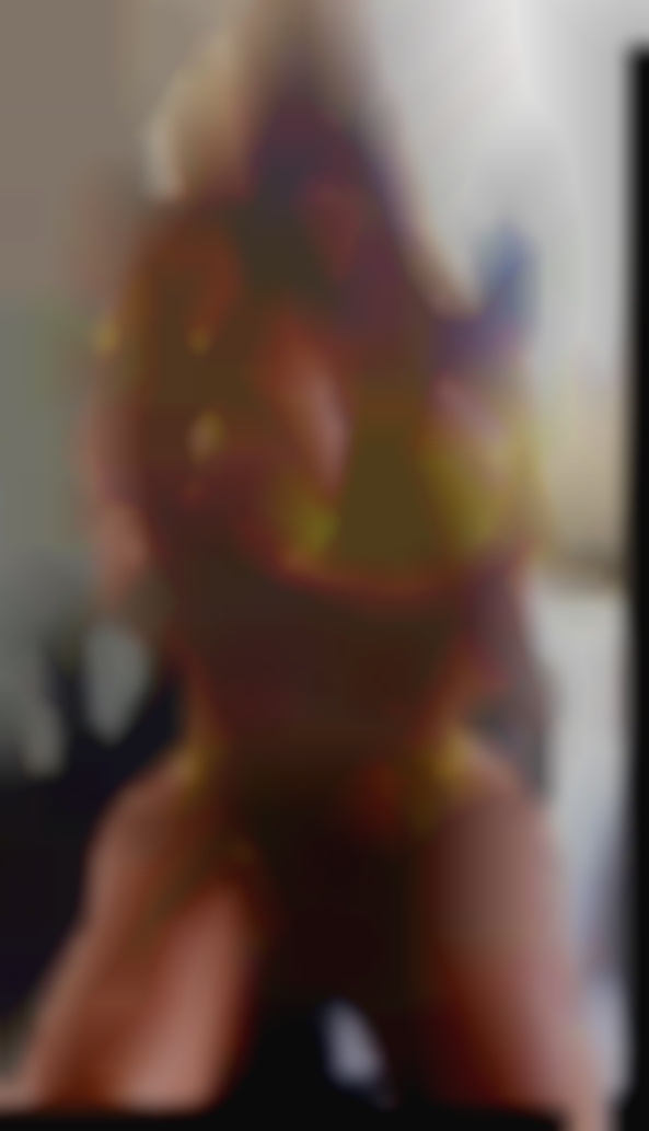 Alanta club girls sucking swingers dick in jamaca.
