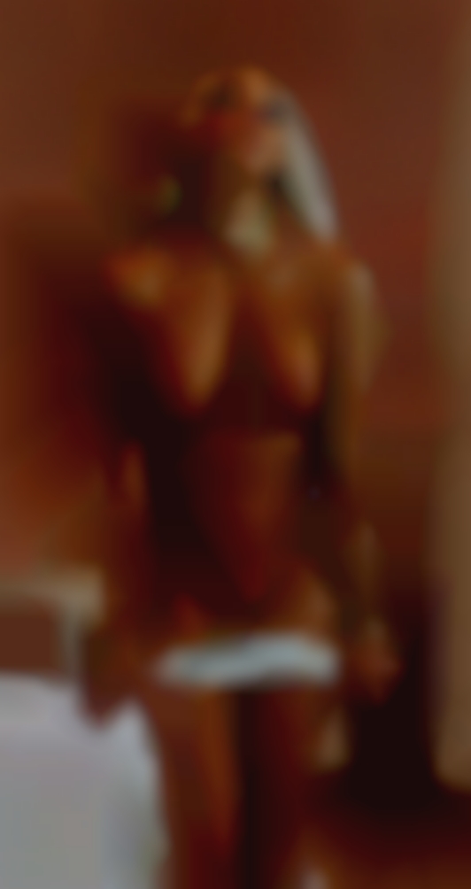Attached looking for discrete clubs swinger chat.